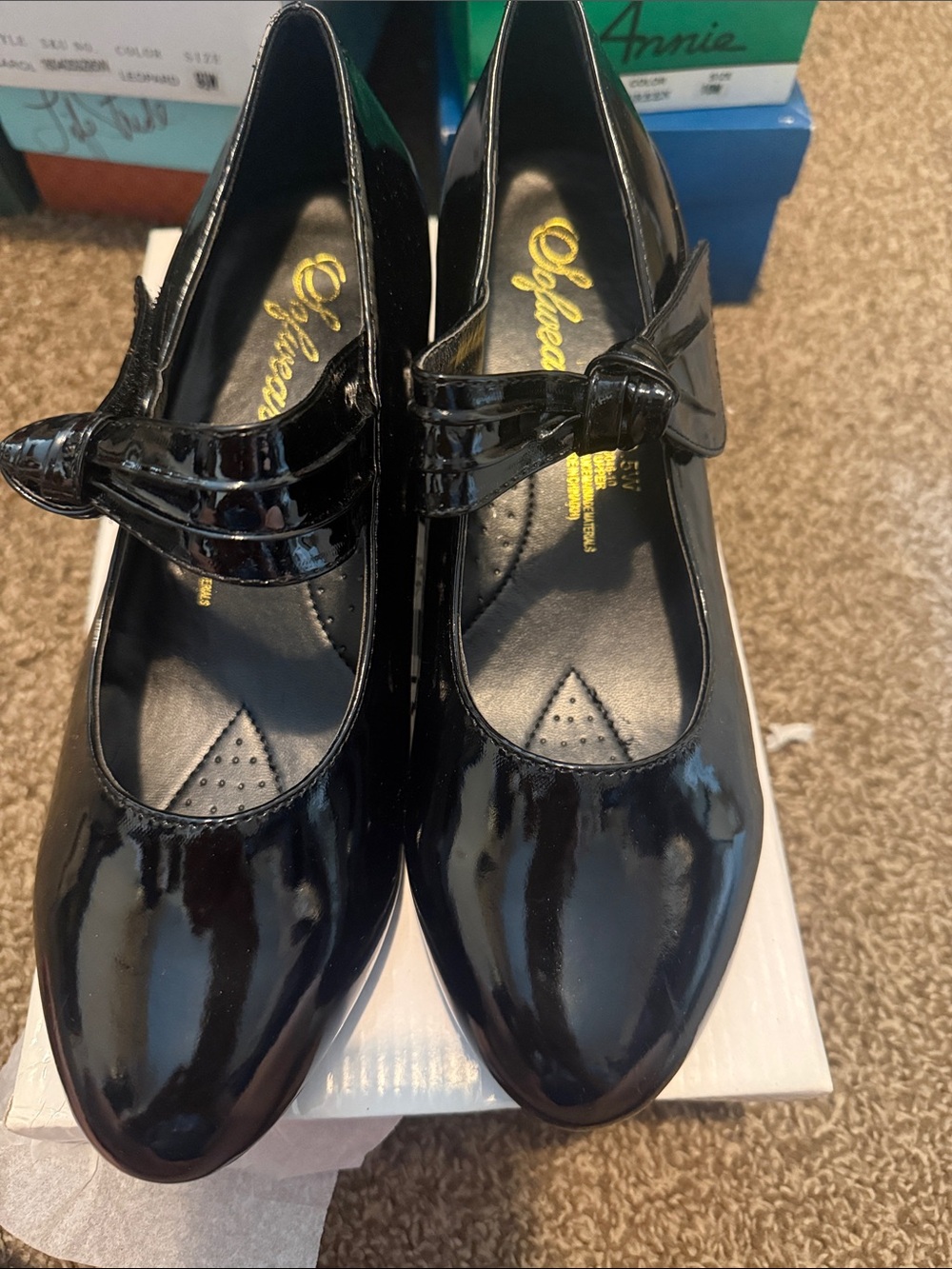 Software Olivia Miller Girls' Black Patent Mary Jane Dress Shoes size 9.5W